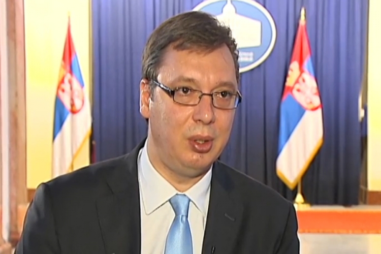 Vučić: Rezolucija produbila razlike, probudila teške emocije