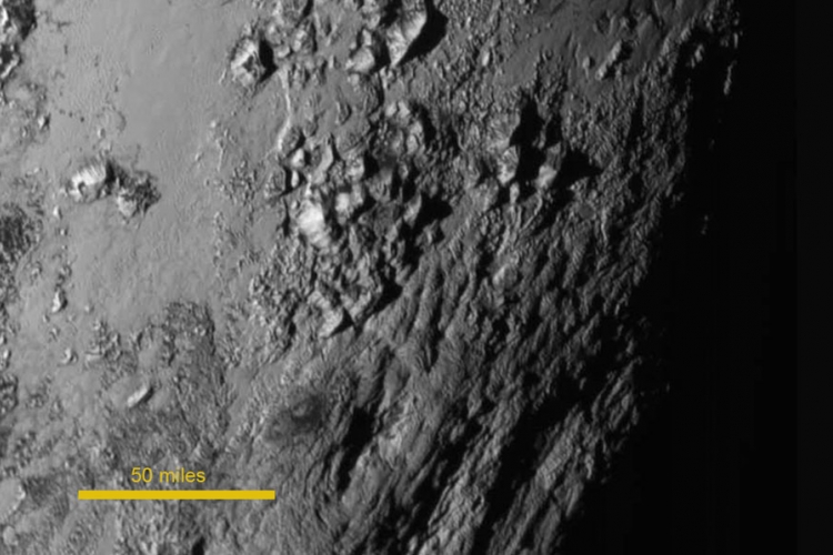 Pluton otkriva svoje tajne, naučnici začuđeni