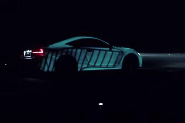 Lexusov automobil "u ritmu srca" (VIDEO)