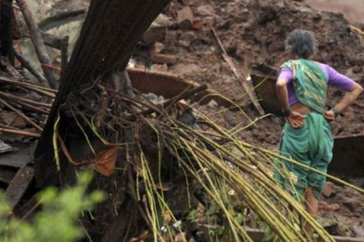 Nepal: U klizištu poginulo najmanje 15 osoba