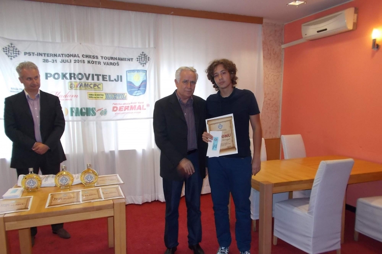 Kotor Varoš: Emir Dizdarević trijumfovao na šahovskom turniru  
