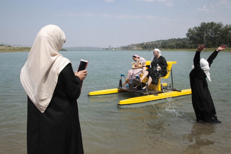 Otvorena prva "ženska plaža" u Čečeniji