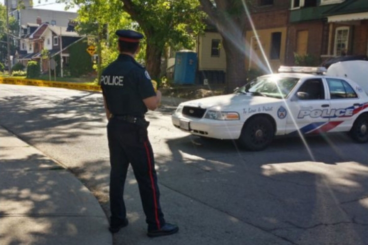 Revolveraški obračun u Torontu, najmanje dvoje mrtvih