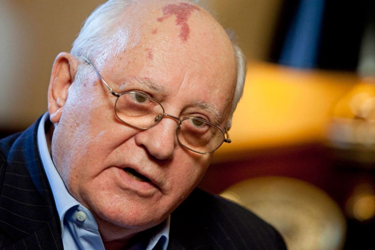 Gorbačov: SAD glavna prepreka svijetu bez nuklearnog oružja