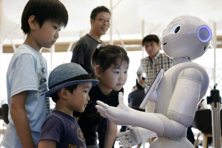 Roboti za četvrtu industrijsku revoluciju