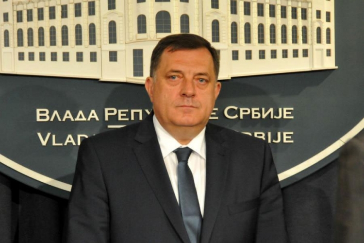 Dodik otputovao na investicioni forum u Moskvu