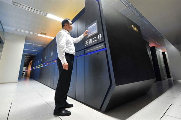 Kineski Tienhi-2 šesti put najbrži kompjuter na svijetu