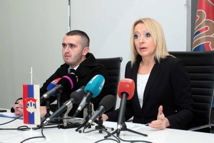 Pandurević: Lukač da utvrdi da li je Dukićeva "industrijska policija" zakonita