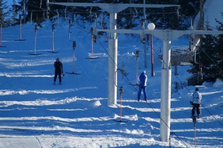 Na Vlašiću pušteni u rad skijaški liftovi: 