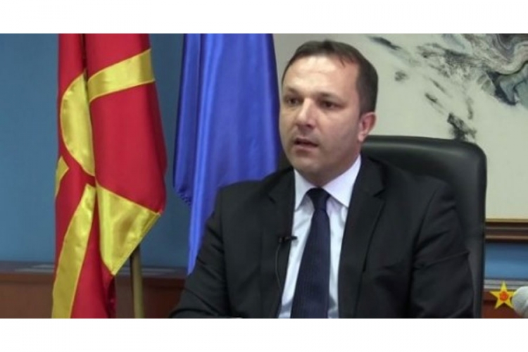 Makedonija:Ukraden identitet 90 osoba