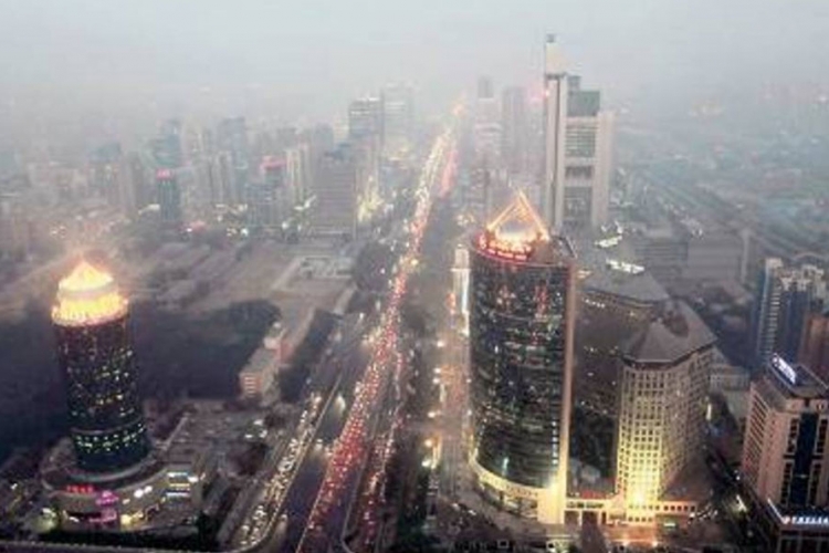 Peking: Vanredne mjere zbog zagađenja vazduha