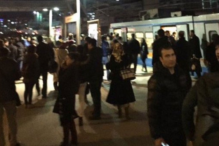 Istanbul: 4 osobe poginule, 6 povrijeđeno u eksploziji u metrou (VIDEO)