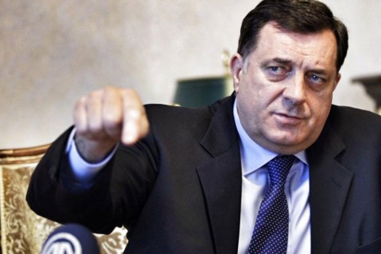 Dodik: Srbi u Srpskoj i Srbiji pamte NATO bombardovanje