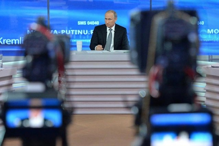 Putin tri sata i 39 minuta odgovarao na stotinjak pitanja