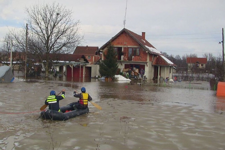 Čovječanstvu prijete još veće poplave: Voda će da izazove najveće migracije