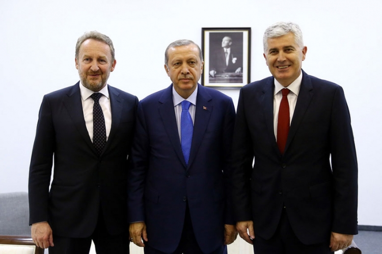 Izetbegović i Čović sa Erdoganom: Trilateralni sastanak Turska - BiH - Hrvatska u julu u Istanbulu