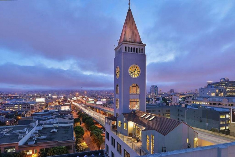 Zavirite u jedinstven stan u Clock tornju u San Francisku (FOTO)