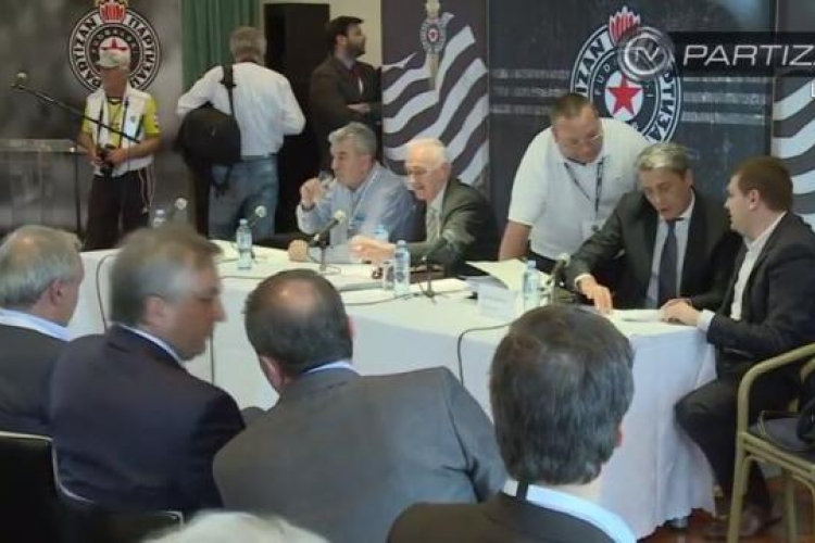Prekinuta Skupština FK Partizan