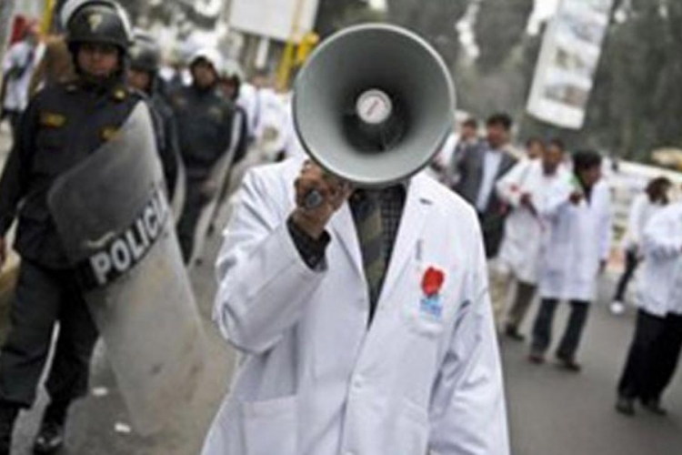 Sindikat zdravstvenih radnika FBIH prijeti štrajkom zbog granskog ugovora