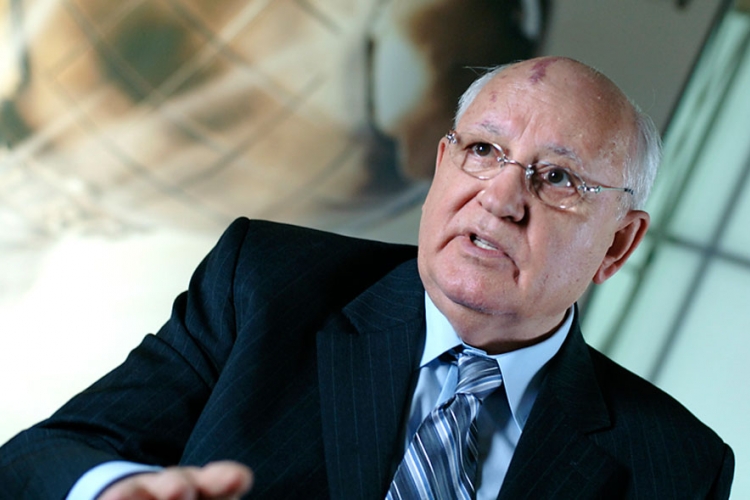 Gorbačovu zabranjen ulaz u Ukrajinu