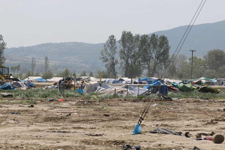 Službeno zatvoren izbjeglički kamp u Idomeniju (FOTO)