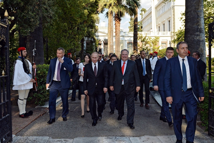 Putin i njegovi supermeni: Ovako je ruski predsjednik čuvan u Grčkoj (FOTO)