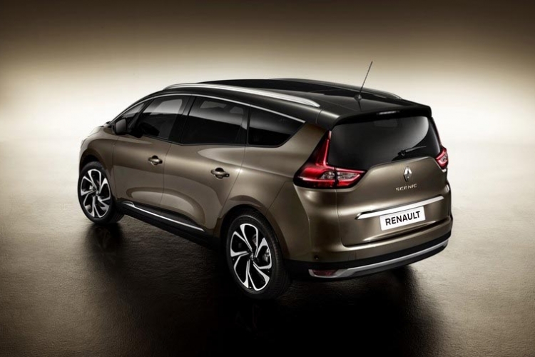 Renault predstavio produženu verziju Scenica (FOTO)