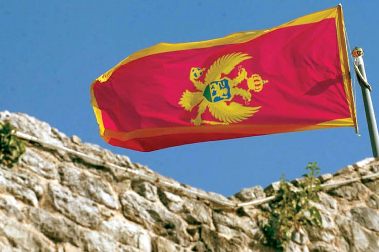 Crna Gora bez referenduma ide u NATO?