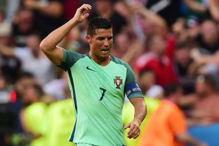 Englezi znaju da driblaju, Ronaldo ne