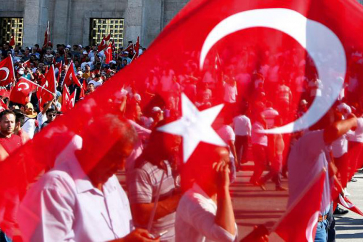 Život u Turskoj se vraća u normalu, puč 100 odsto neuspješan, 290 žrtava