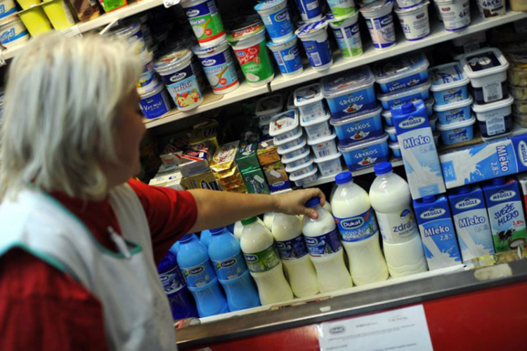 Dignuta rampa EU smanjila izvoz mlijeka