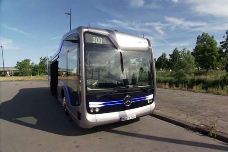 Mercedes-Benc predstavio fenomenalni "Autobus budućnosti"