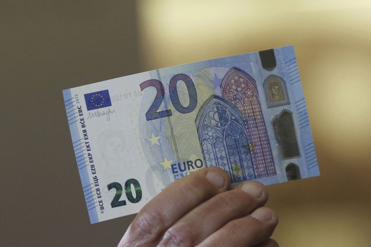 Falsifikata evra manje za četvrtinu