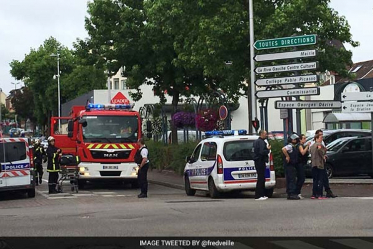 Detalji napada u francuskoj crkvi: Jedan napadač imao nanogicu