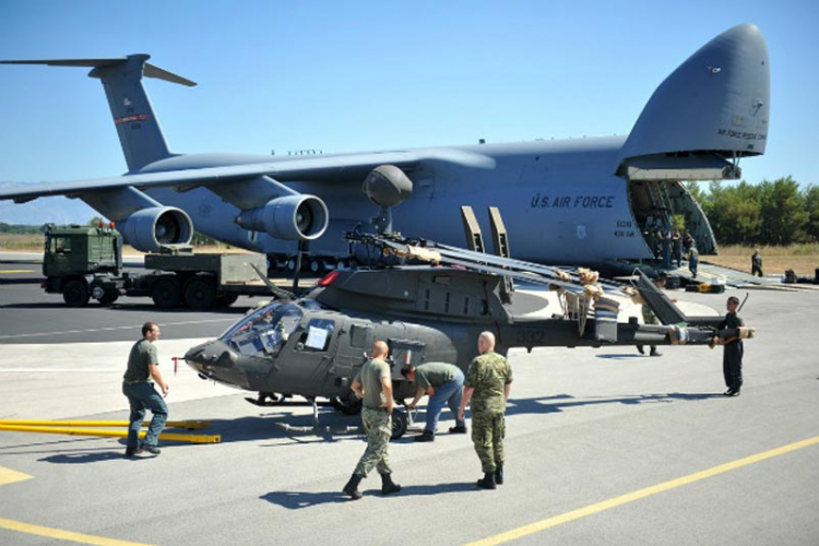 SAD Hrvatskoj donirali pet borbenih helikoptera