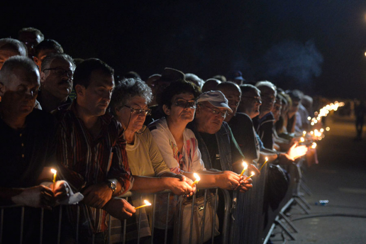 Sjećanje na žrtve Jasenovca: Srbin više neće u jamu  (FOTO)