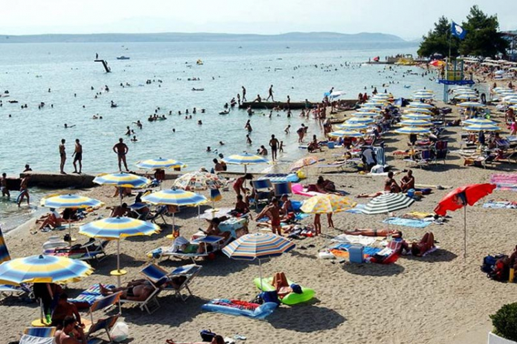 Hrvatska od turizma inkasirala 8 milijardi evra