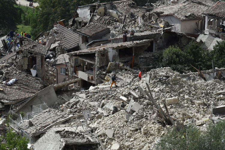 Nema podataka da li u zemljotresu u Italiji ima stradalih državljana BiH