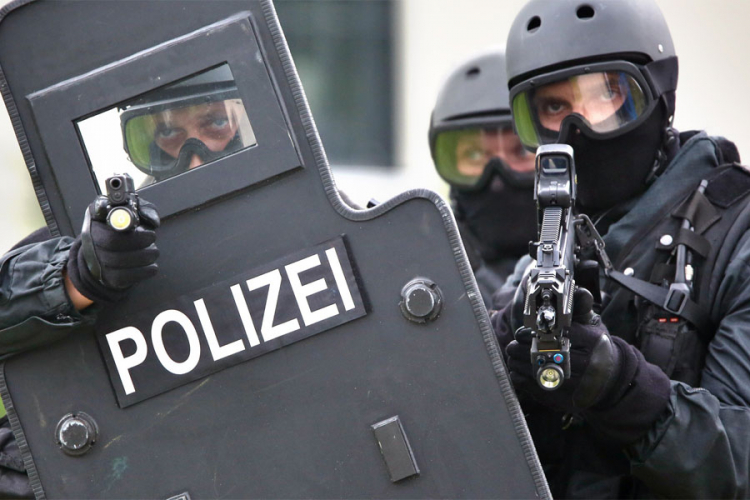 Njemačka: Sukobi policije i "građana Rajha", troje ranjeno