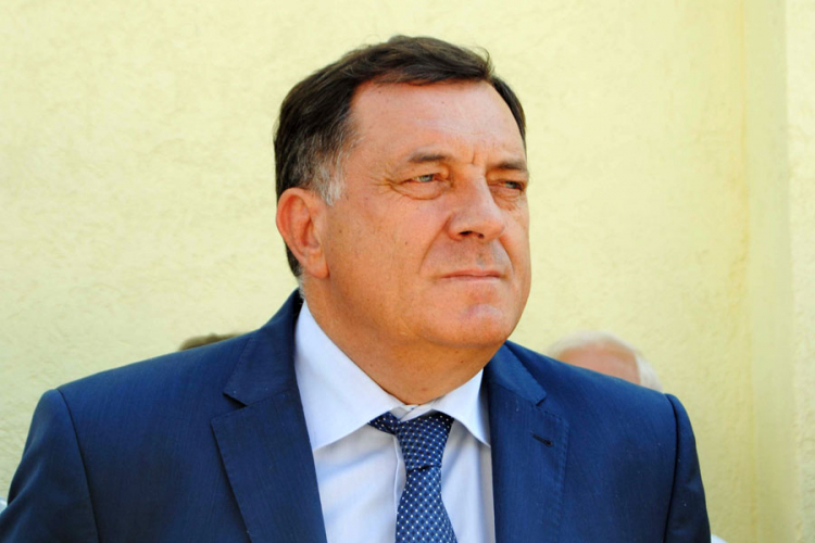 Dodik: CIK u direktnoj funkciji Bakira Izetbegovića