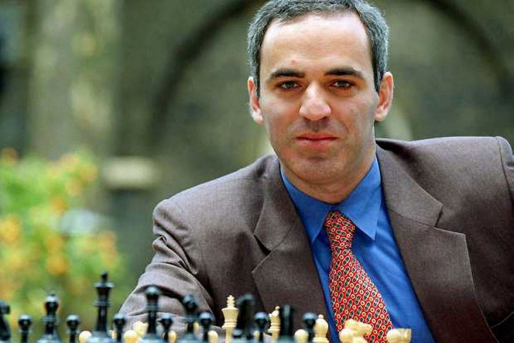 Kasparov: Putin je neprijatelj civilizovanog svijeta