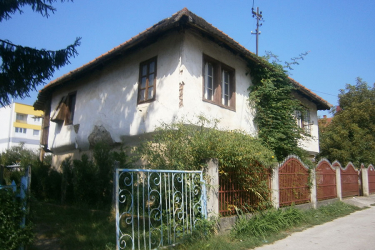 Stare "bosanske  kuće" nestaju (FOTO)