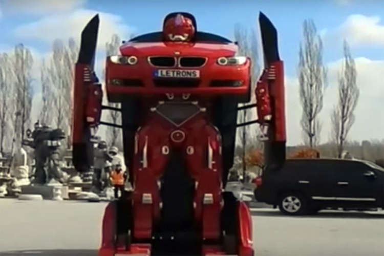 Turci od BMW-a napravili Transformersa (VIDEO)