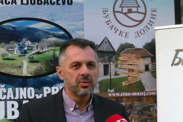 Radojičić otvorio "Zavičajno prelo" u Ljubačevu kod Banjaluke