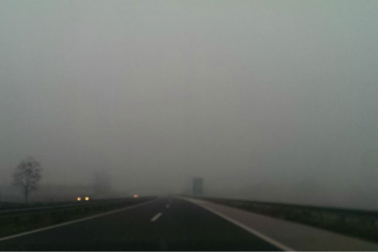 Vozači oprez: Magla i jutros smanjuje vidljivost