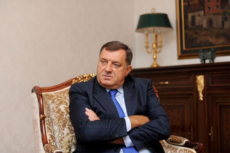 Dodik: Srpska nikog ne ugrožava i nije prijetnja miru