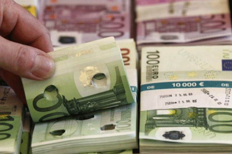 Sa falsifikovanim dokumentima u banci pokušao podići više od milion evra
