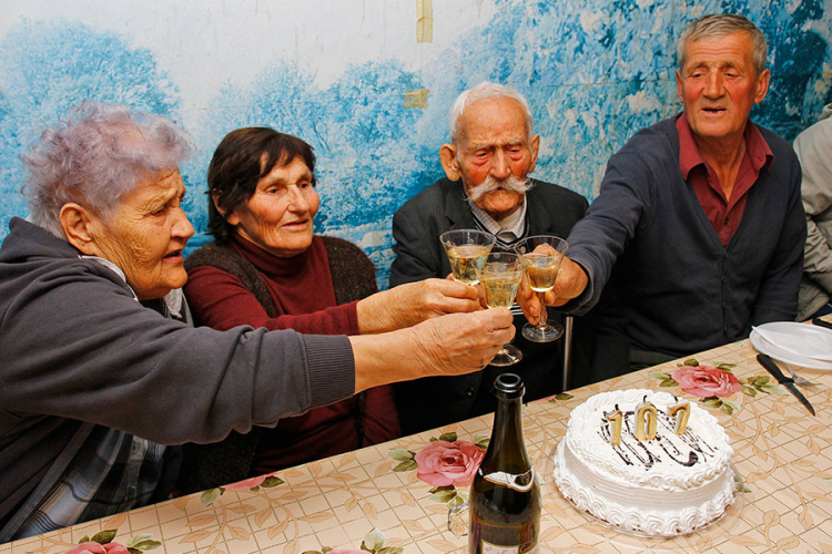 Dragoljub Galić nazdravio 108. godini života