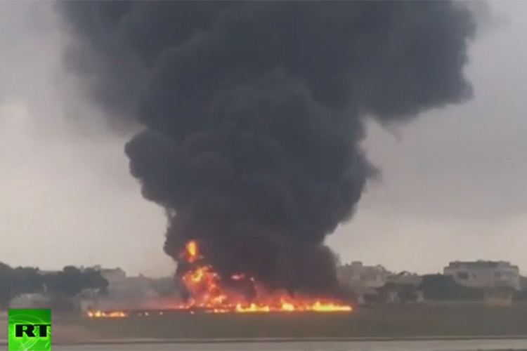 Pogledajte trenutak pada aviona na Malti (VIDEO)