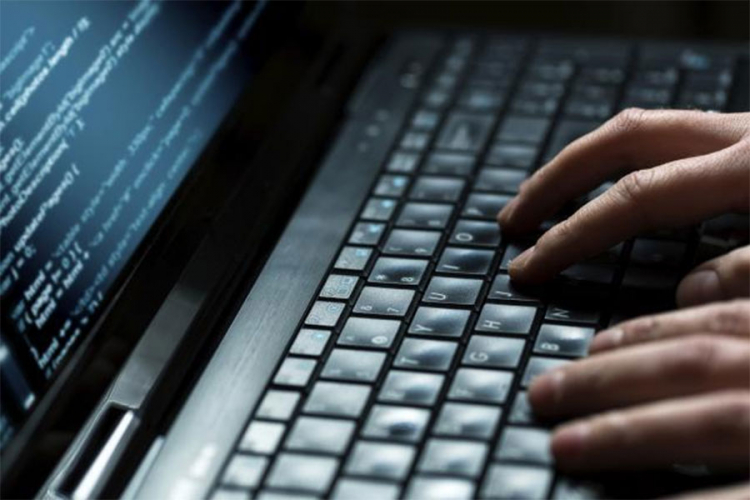 Porno stranice na meti hakera, veliki broj korisnika u opasnosti